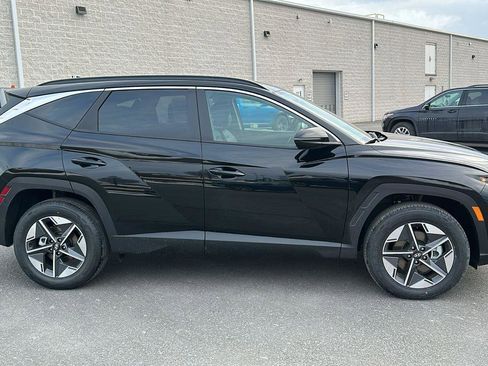 New 2025 Hyundai Tucson SEL image 3