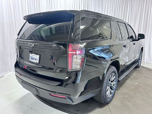 Used 2023 Chevrolet Suburban Z71 w/ Off-Road Capability Package image 33