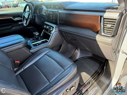 Certified 2024 GMC Sierra 1500 Denali w/ Denali Reserve Package AWD/4WD image 9