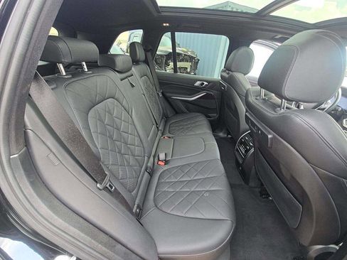 Used 2023 BMW X5 xDrive40i image 11