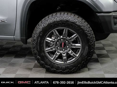 New 2026 GMC Sierra 1500 AT4X AWD/4WD image 38
