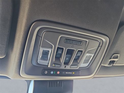 Used 2024 GMC Sierra 2500 SLT w/ Texas SLT Premium Package image 30