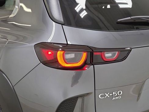 Used 2025 MAZDA CX-50 2.5 Hybrid w/ Weather Package image 33