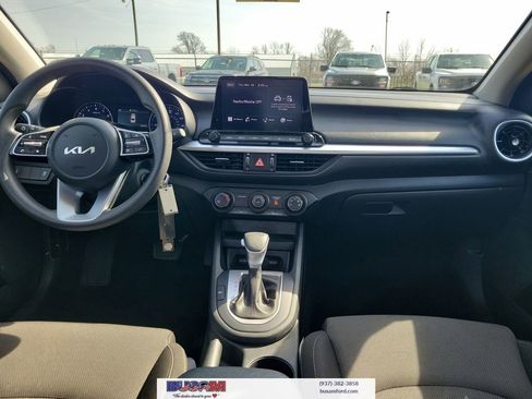 Used 2023 Kia Forte LXS FWD image 9