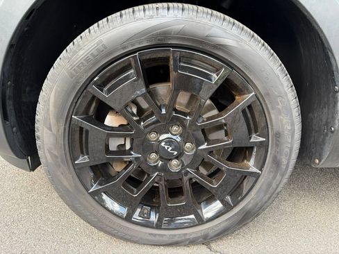 Used 2022 Kia Telluride EX w/ EX Premium Package AWD/4WD image 15