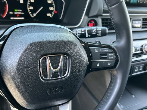 Used 2024 Honda Pilot EX-L image 27