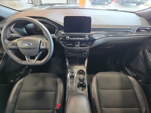 Used 2025 Ford Escape ST-Line Select AWD/4WD image 28