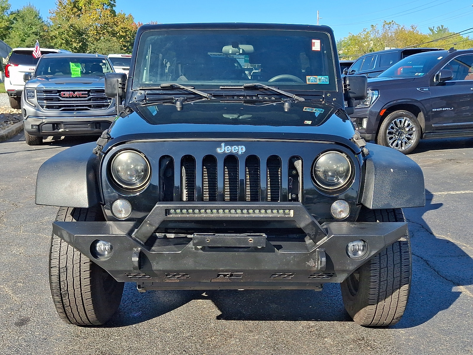 Used 2018 Jeep Wrangler Unlimited Sport AWD/4WD image 2