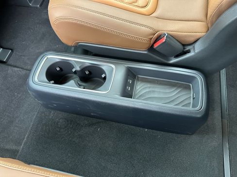 New 2026 Nissan Armada Platinum Reserve image 24