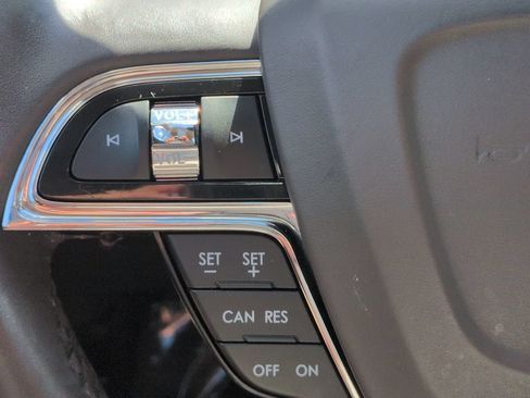 Certified 2023 Lincoln Nautilus Reserve AWD/4WD image 25