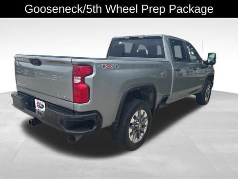 Used 2024 Chevrolet Silverado 2500 Custom w/ Custom Value Package AWD/4WD image 8