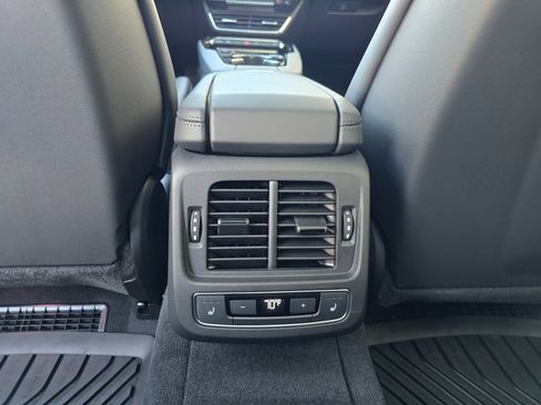 Used 2024 Audi e-tron GT Premium Plus w/ Executive Package image 34