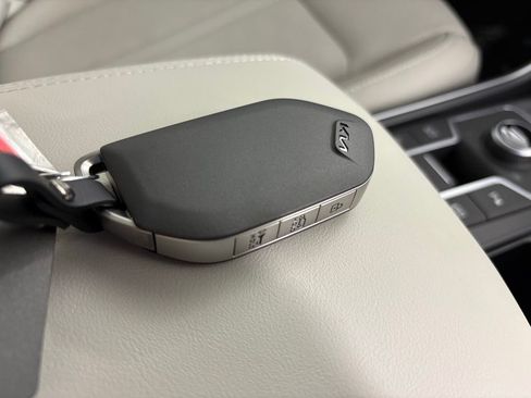 New 2026 Kia Sorento EX image 49