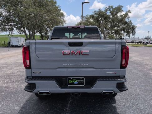 Used 2025 GMC Sierra 1500 AT4 w/ AT4 Premium Package AWD/4WD image 6
