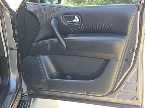 Used 2021 Nissan Armada Platinum w/ Captain's Chairs Package RWD image 31