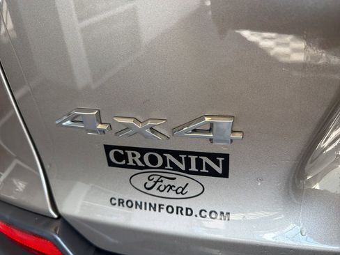 Used 2019 Jeep Cherokee Limited image 8