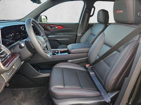 New 2026 Chevrolet Traverse Z71 w/ Driver Confidence Package AWD/4WD image 4