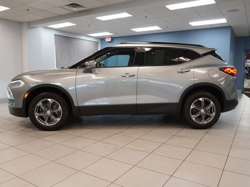 Certified 2023 Chevrolet Blazer LT w/ Convenience Package AWD/4WD image 2