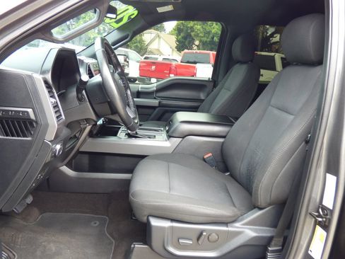 Used 2020 Ford F150 XLT w/ Equipment Group 302A Luxury RWD image 22