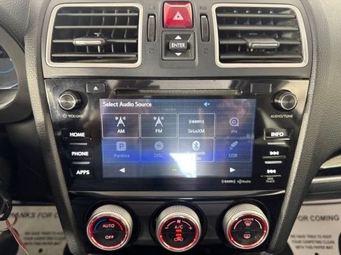 Used 2017 Subaru Forester 2.5i Limited w/ Popular Package #2 AWD/4WD image 15