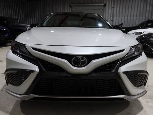 Used 2022 Toyota Camry XSE AWD/4WD image 8