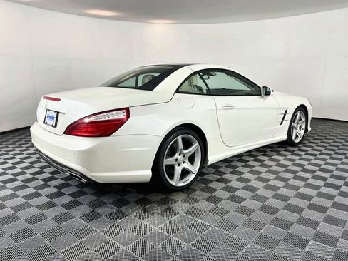 Used 2013 Mercedes-Benz SL 550 image 6