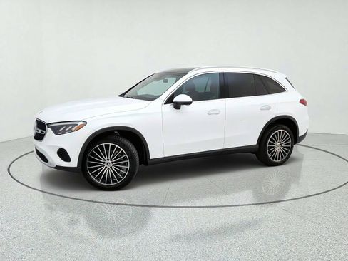 Certified 2026 Mercedes-Benz GLC 300 image 15