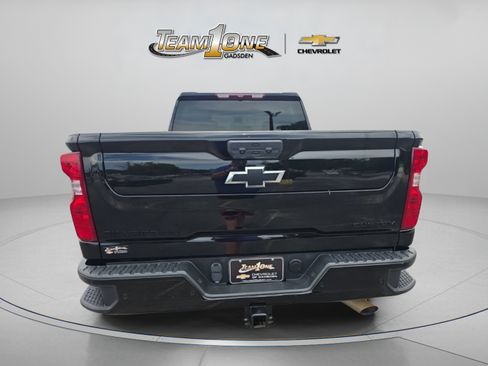 Used 2024 Chevrolet Silverado 2500 Custom w/ Custom Value Package AWD/4WD image 7