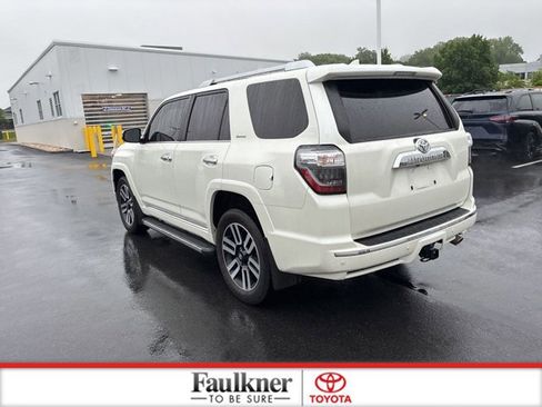 Used 2023 Toyota 4Runner Limited AWD/4WD image 14