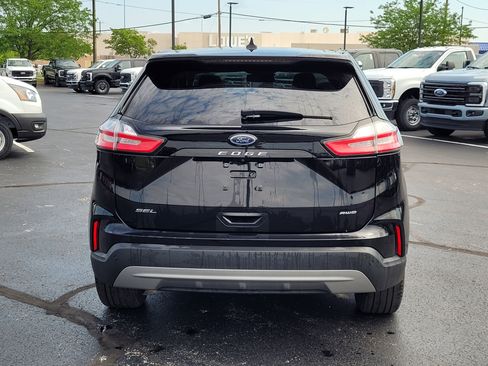 Used 2022 Ford Edge SEL w/ Convenience Package AWD/4WD image 5