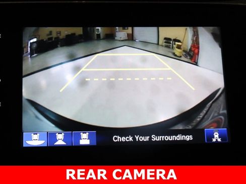 Used 2022 Honda CR-V Touring image 16