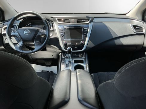 Used 2020 Nissan Murano SV AWD/4WD image 10