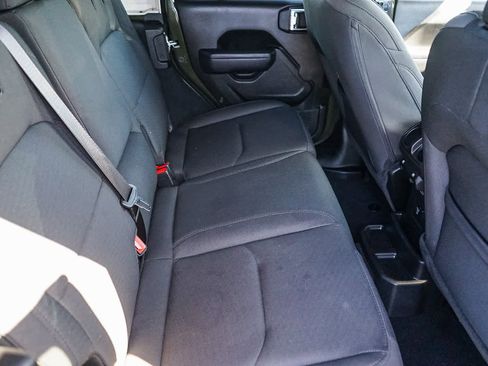 Used 2023 Jeep Wrangler Unlimited w/ Sun & Screen Package image 16