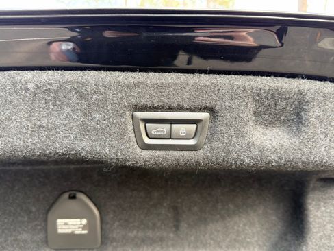 Certified 2025 BMW 540i xDrive w/ M Sport Package image 19