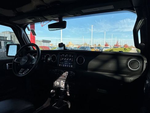 Used 2021 Jeep Gladiator Overland w/ Popular Equipment Package image 25