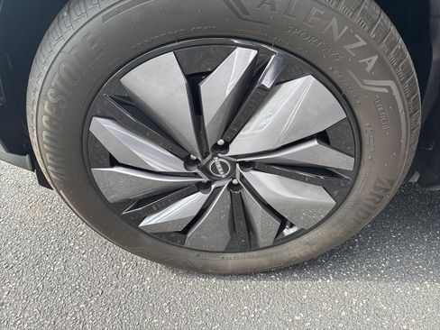 Used 2023 Nissan Ariya FWD image 60