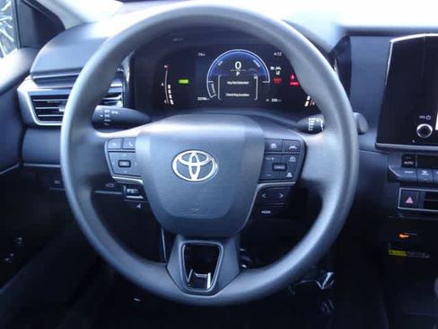 Used 2025 Toyota Camry LE FWD image 12