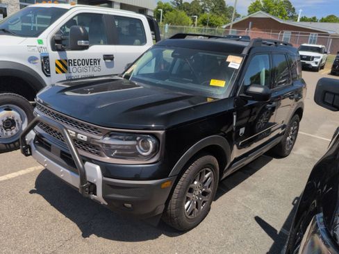 Used 2025 Ford Bronco Sport Big Bend AWD/4WD image 2