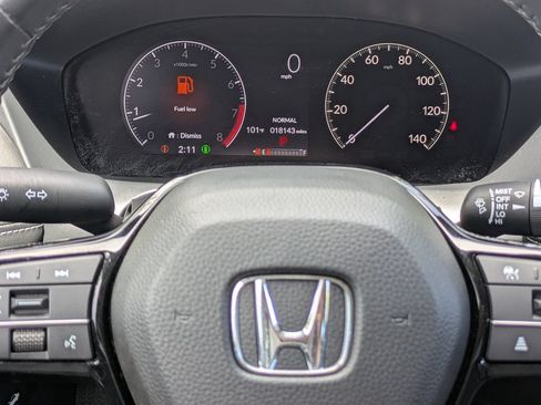 Used 2024 Honda HR-V EX-L image 28