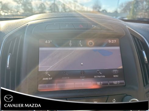 Used 2015 Buick Regal Premium w/ Experience Buick Package image 11