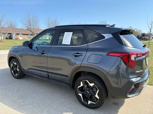 Used 2024 Kia Seltos EX AWD/4WD image 6