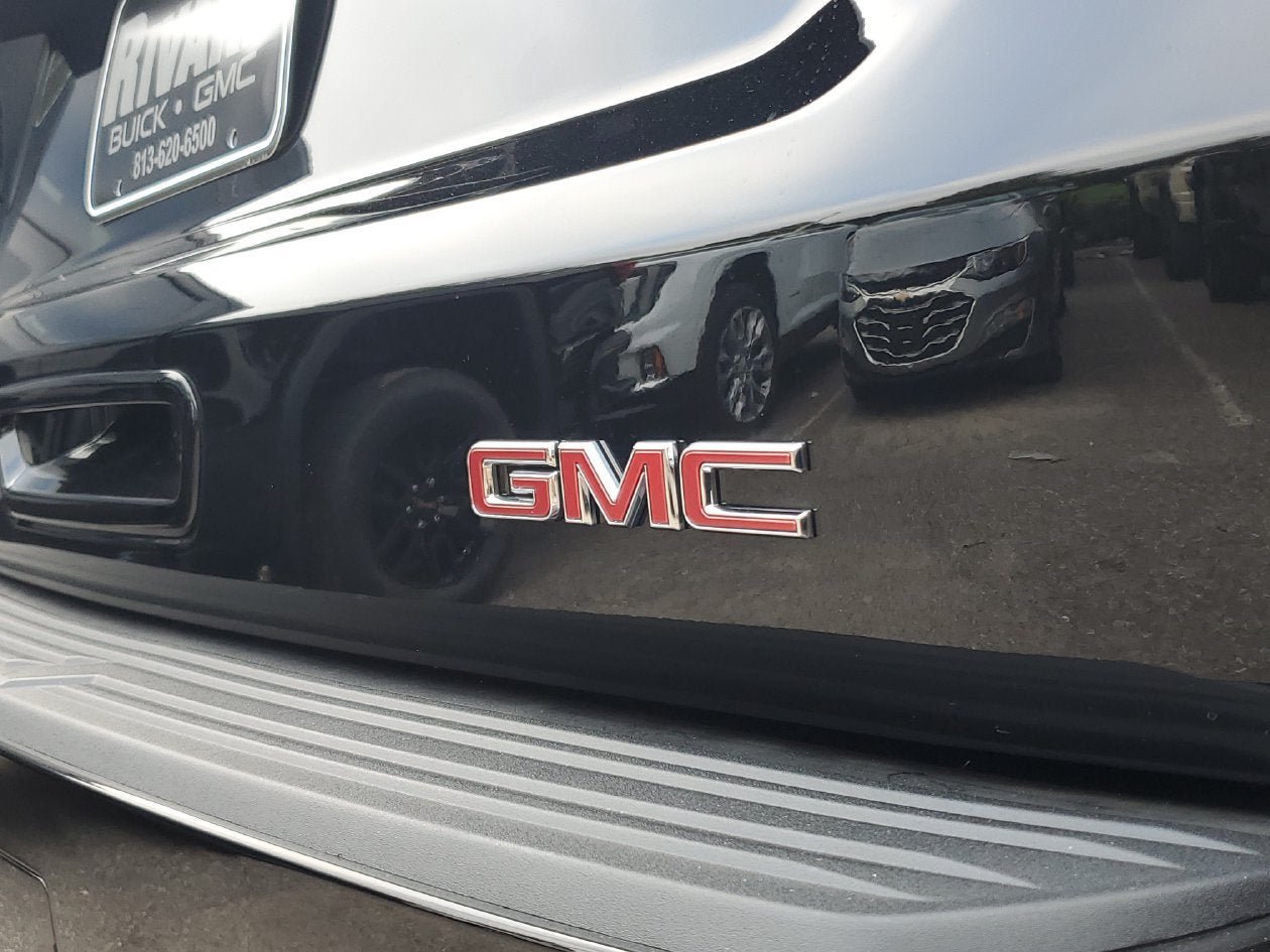 New 2026 GMC Yukon Denali w/ Denali Reserve Package AWD/4WD image 7