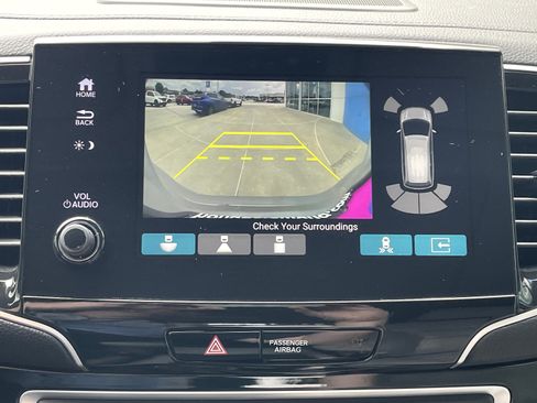 Certified 2021 Honda Pilot Touring image 19