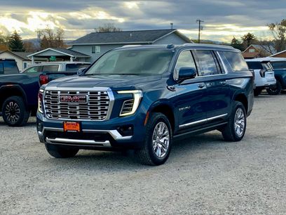 New 2026 GMC Yukon XL Denali w/ Sun & Power Step Package