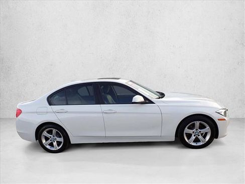 Used 2013 BMW 328i xDrive Sedan AWD/4WD image 5