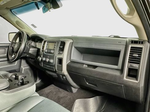 Used 2017 RAM 1500 Express w/ Black Ram 1500 Express Group AWD/4WD image 28