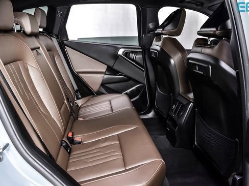 Used 2025 BMW X3 xDrive30i w/ Premium Package image 24