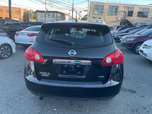 Used 2014 Nissan Rogue S w/ Convenience Package image 7