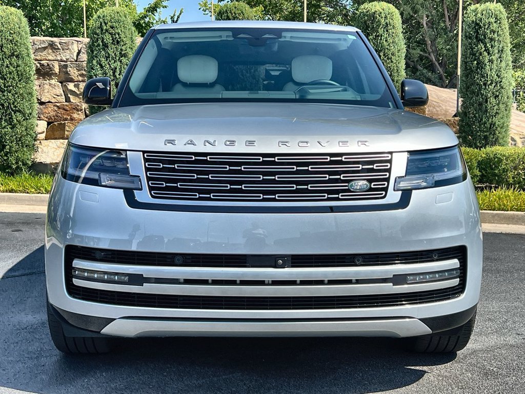 Certified 2025 Land Rover Range Rover Long Wheelbase Autobiography AWD/4WD image 8