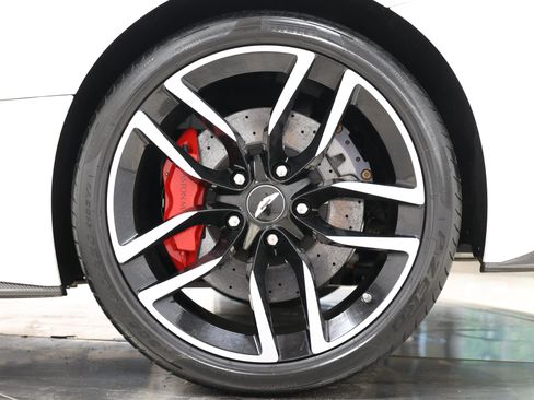 Used 2015 Aston Martin Vanquish Volante RWD image 83